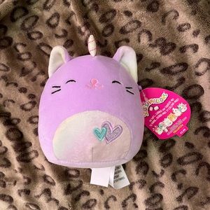 Squishmallow Courtney the unicorn cat